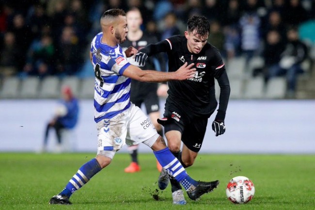 此前的一些 此前的一些