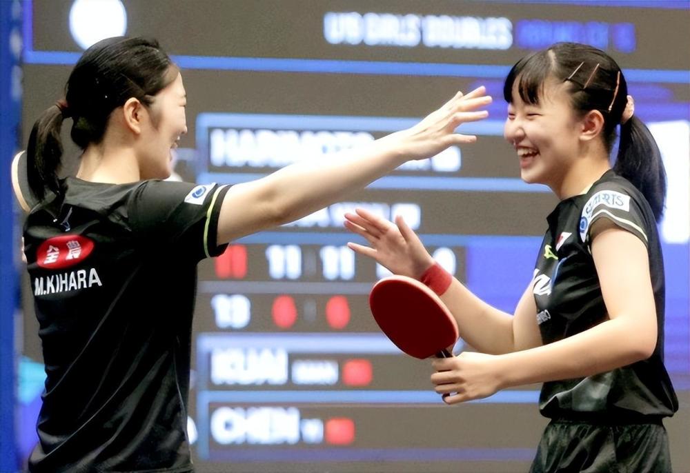 为球迷献上 为球迷献上